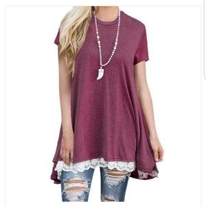 Tshirt tunic with lace hem